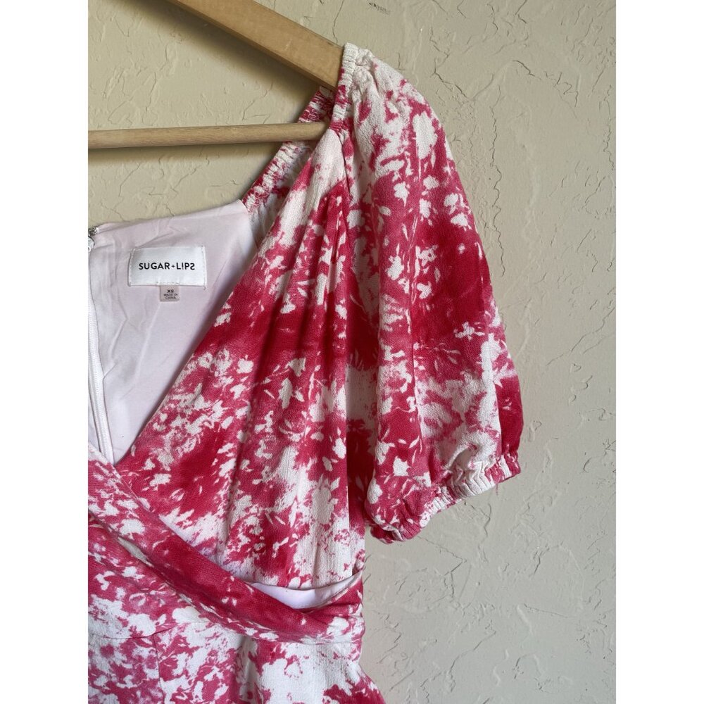 Sugarlips Coral Crush Everheart Romper XS Pink White V-Neck Short Sleeve MSRP $8 - Picture 7 of 11